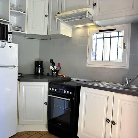 Lejlighed Hye352-gt15 - Giens Beau 2 Pieces Avec Jardinet 4 Pers Piscine