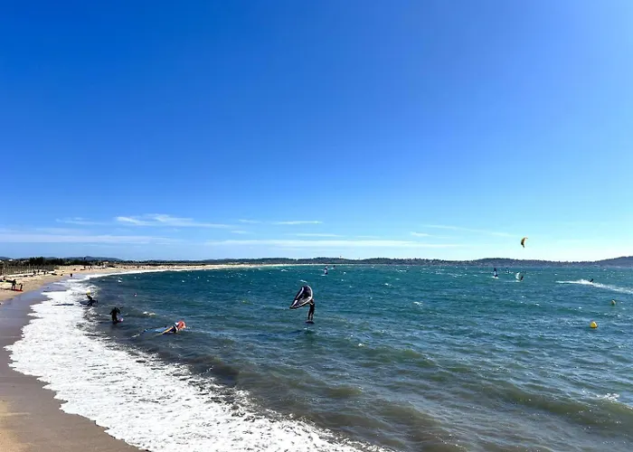 Hye352-gt15 - Giens Beau 2 Pieces Avec Jardinet 4 Pers Piscine Hyères