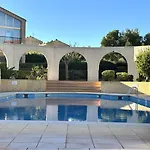 Hye352-gt15 - Giens Beau 2 Pieces Avec Jardinet 4 Pers Piscine * Hyeres
