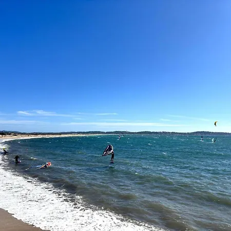 Hye352g-a15 - Giens Beau 2 Pièces Avec Jardinet 4 Pers Piscine
